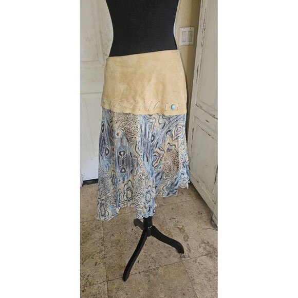 Vintage ABSOLU PARIS Suede/western Style Knee Length Skirt  Size 40 US 8 - Picture 1 of 6